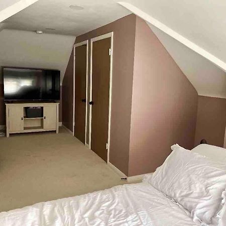 Elevated Entertainment Sleep Suite Cleveland Zewnętrze zdjęcie